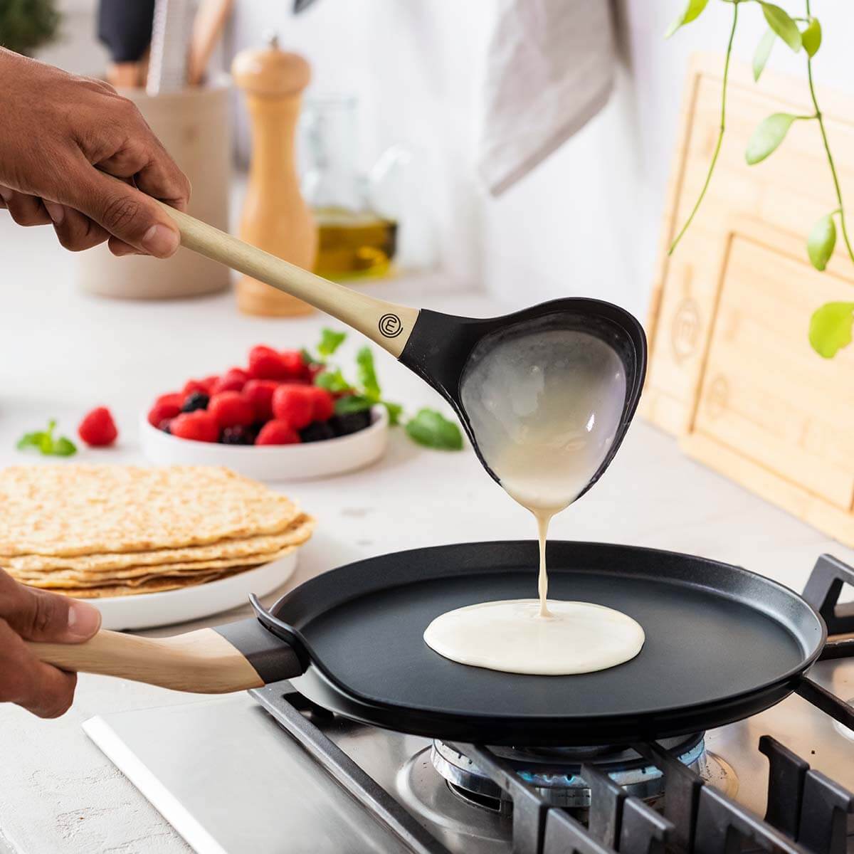 SPECIALITY PAN SET