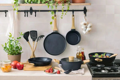 NON STICK UTENSILS 6 PCS