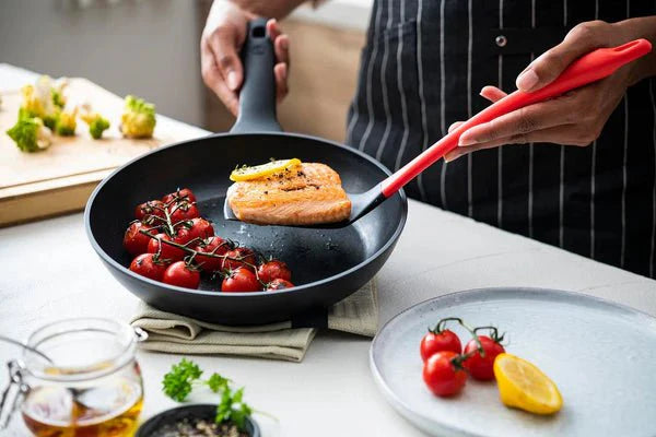NON STICK UTENSILS 6 PCS