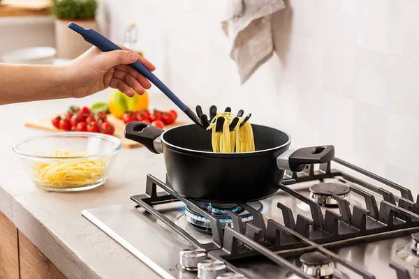 NON STICK UTENSILS 6 PCS